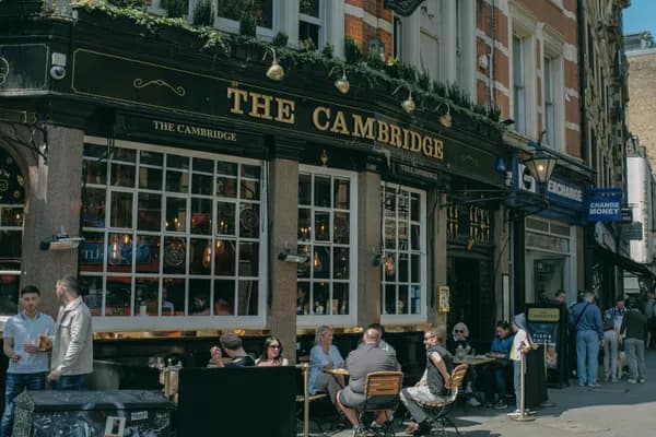 Cambridge – Takapoto